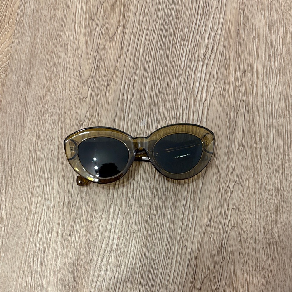 Trendy Brown Oval Sunglasses